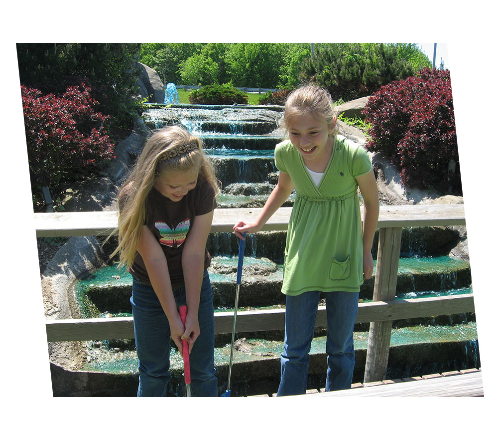 family-friends-img Family Mini Golf | Swings-N-Things Family Fun Park | Olmstead Twp, OH